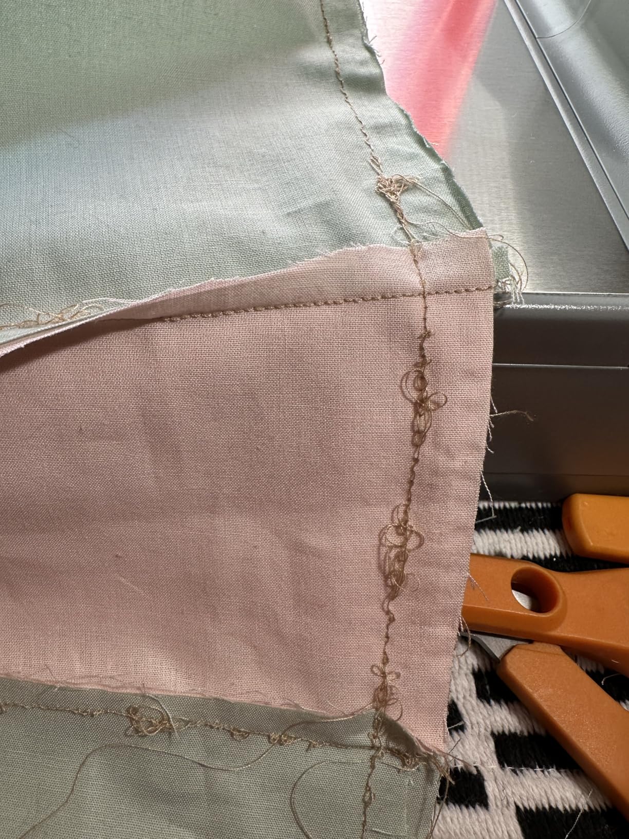 SINGER Heavy Duty 4432 High Speed Sewing Machine with Accessory Kit | Strong Motor With Enhanced Piercing Power, 110 Stitch Applications, Full Metal frame, 1-step Buttonhole & LED Light customer photo 2