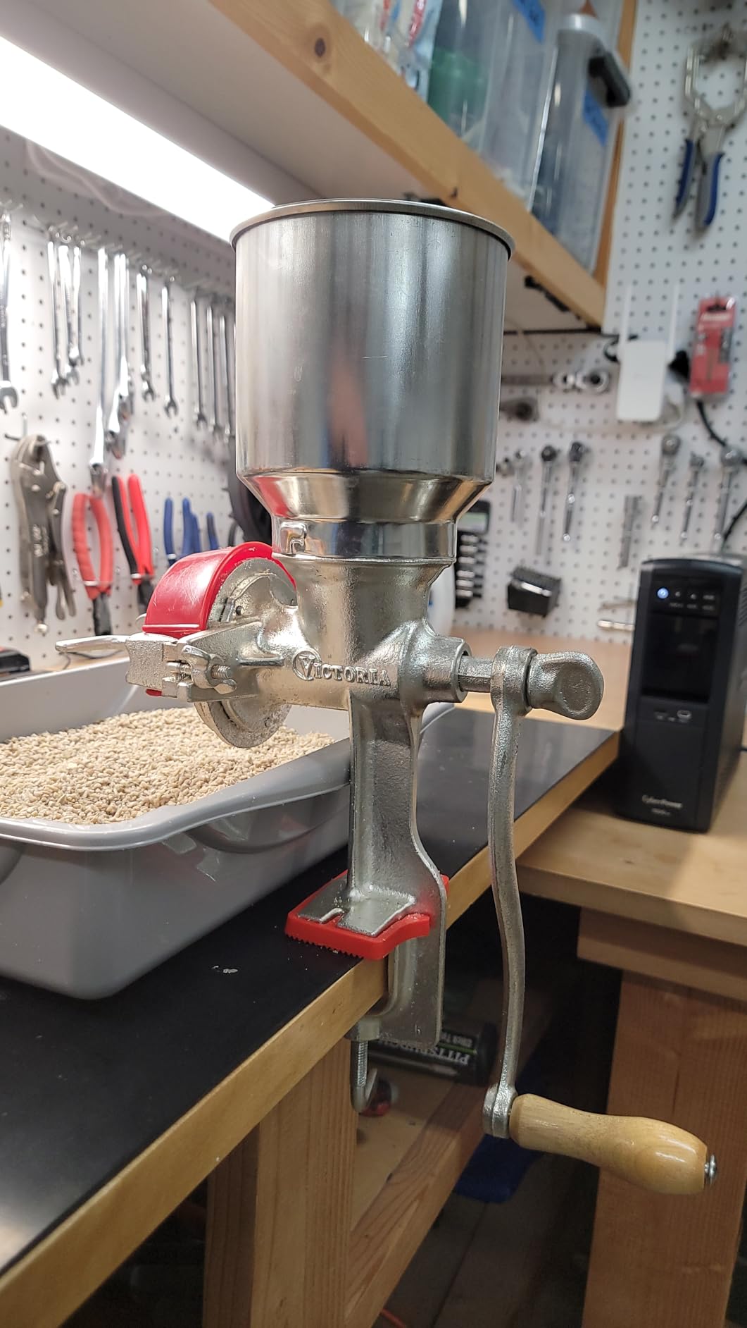 Victoria Manual Cast Iron Grain Mill with High Hopper, Premium Corn-Grinding Mill and Grain Grinder, Made in Colombia customer photo 2