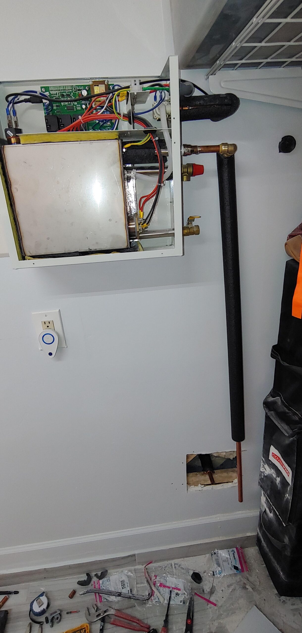 CGOLDENWALL 6KW Luxury Self-draining Steam Generator Shower Sauna Bath Home Steam Bath Spa Generator with waterproof Control and Auto Drain 95-131℉ For Max space heating 6 m³ (212 ft3) customer photo 1