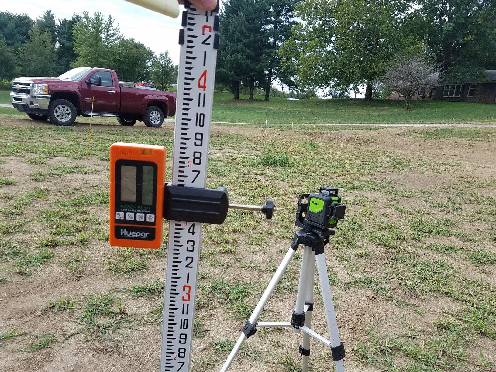 AdirPro 16-Foot Aluminum Grade Rod - 10ths, Dual Sided 5-Section Telescopic Leveling Rod - Bubble Level and Soft Carrying Case Included customer photo 1