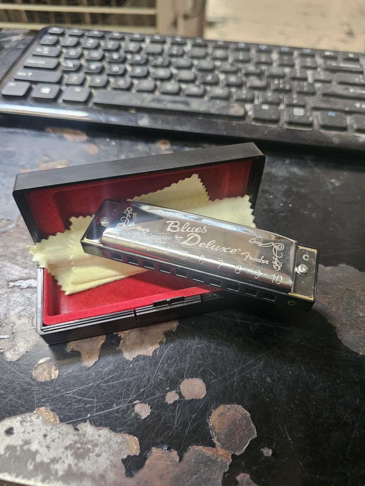 Fender Blues Deluxe Harmonica, Pack of 7 with case (Keys C, G, A, D, F, E, B Flat) customer photo 1