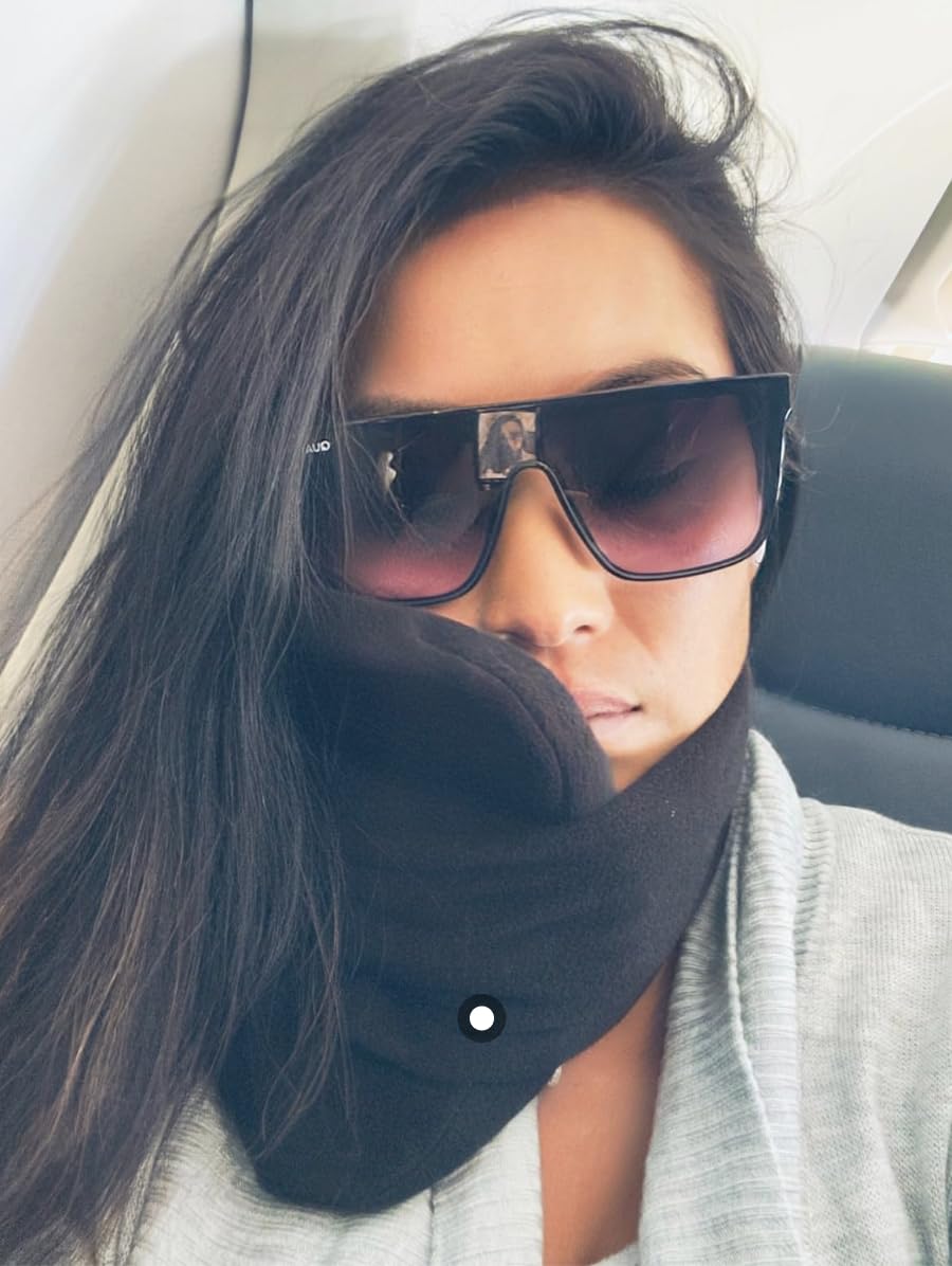 trtl Pillow - Scientifically Proven, Super Soft Neck Support Travel Pillow for Airplanes customer photo 1
