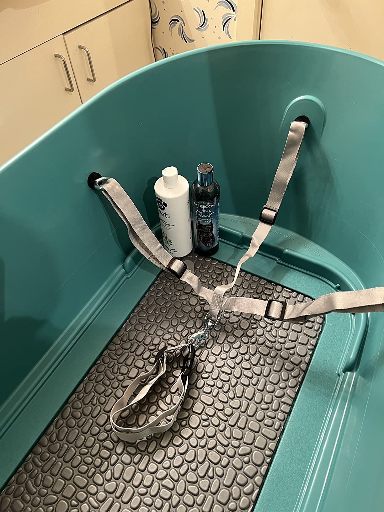 Booster Bath Elevated Pet Bathing X-Large, Blue. Made in The USA customer photo 2