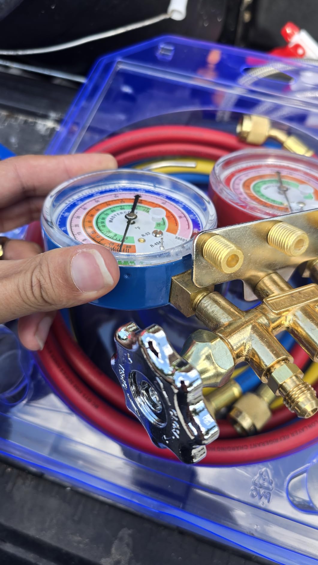 Mastercool 59161 2-Way Heavy Duty Brass Manifold Gauge Set with 3 1/8