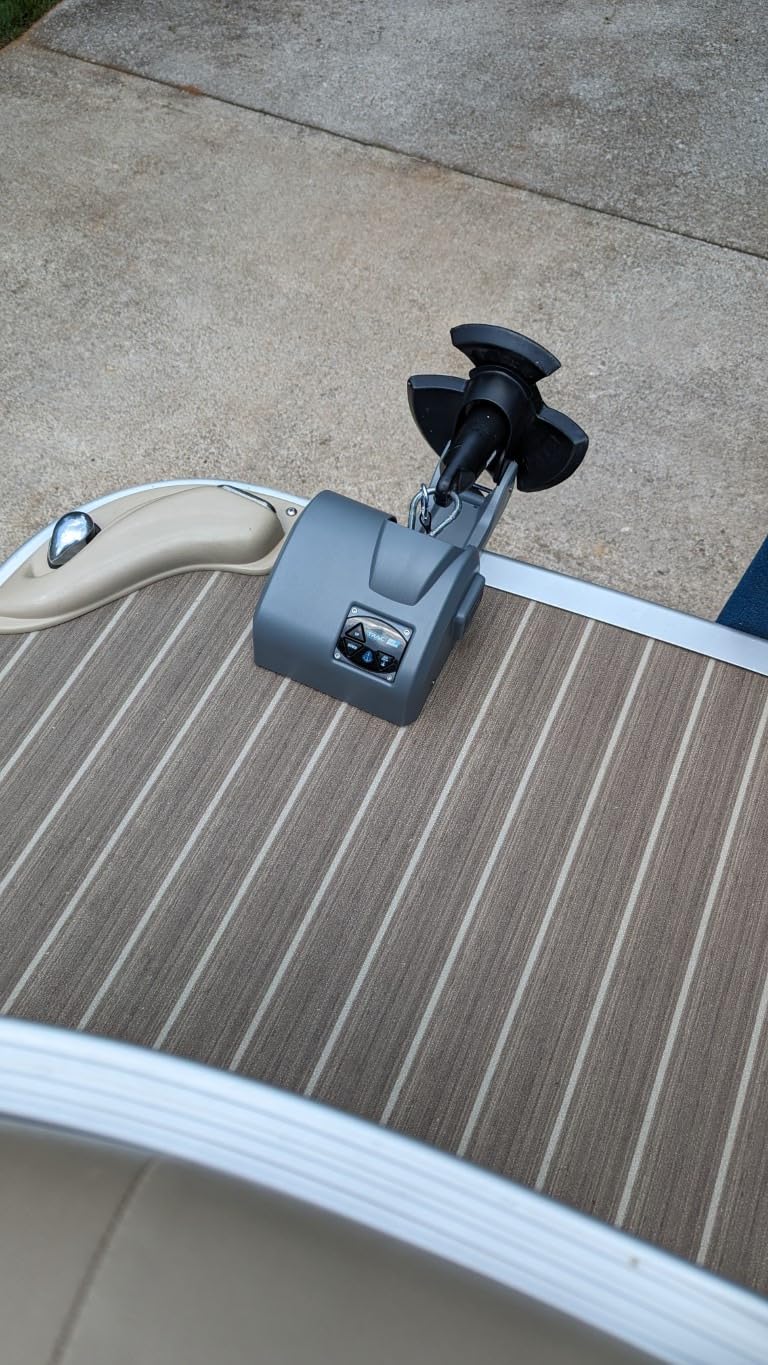 Trac Outdoors Deckboat 40 AutoDeploy-G3 Electric Anchor Winch - Anchors Up to 40 lb. - Includes 100-feet of Pre-Wound Anchor Rope customer photo 2