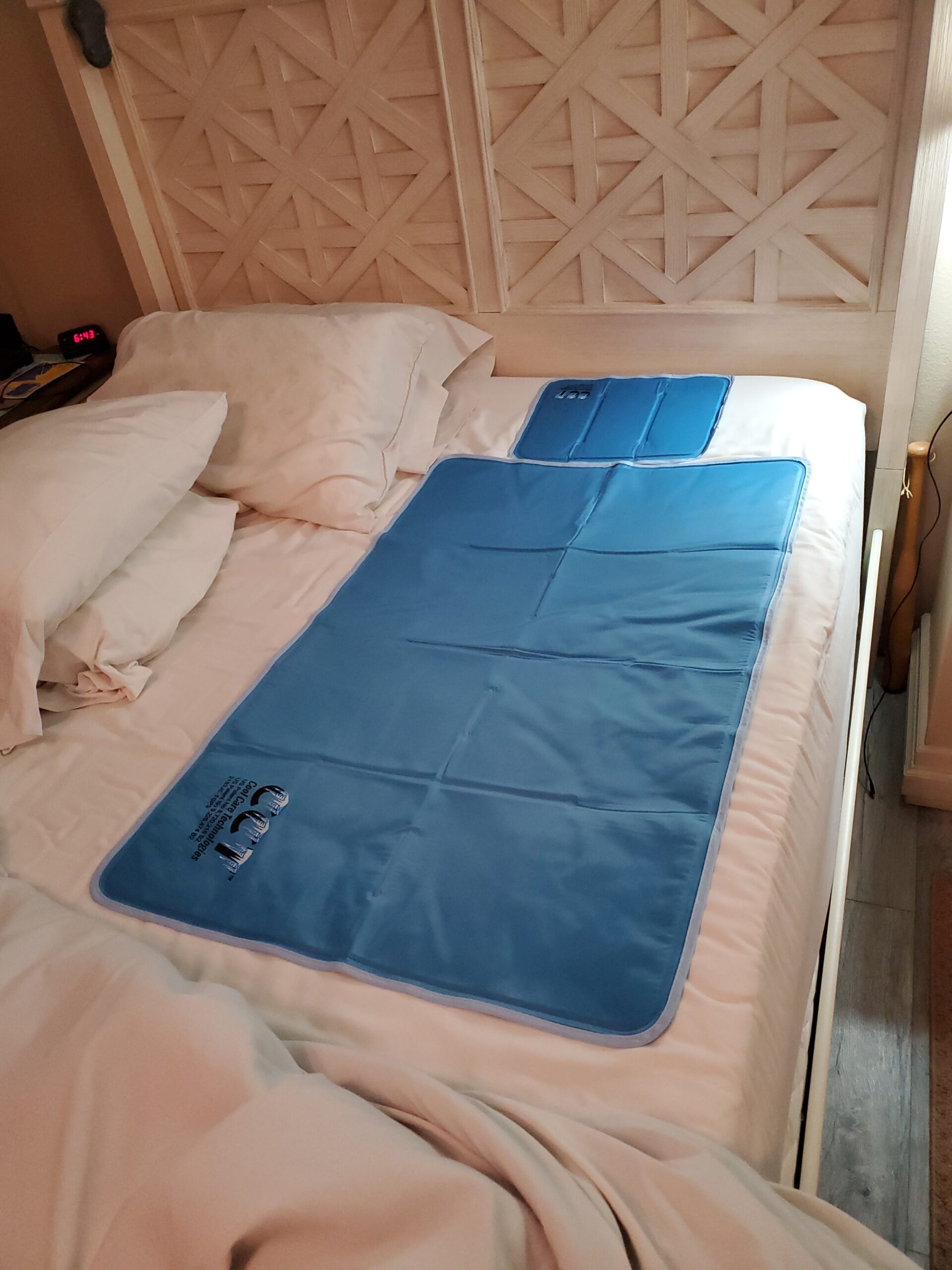 Cooling Pad for Bed - Pressure Activated Gel Provides Instant Relief - Ideal for Fevers, Hot Flashes, Night Sweats customer photo 2