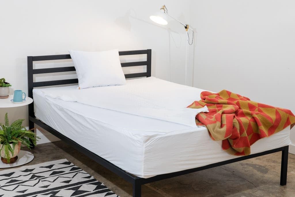 AllerEase Waterproof Mattress Protector, Maximum Allergy Mattress Protector, Queen Mattress Cover customer photo 2