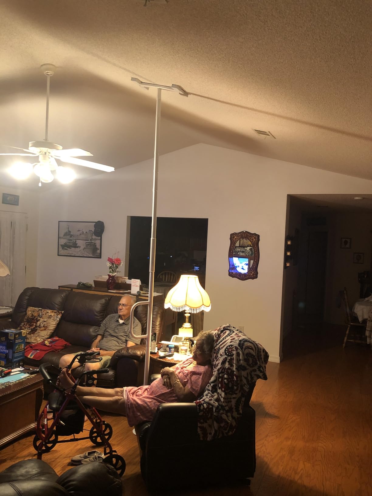 Stander Wonder Pole Lite, Adjustable Floor to Ceiling Safety Grab Bar with Security Support Handle for Fall Prevention, Tension Mounted Transfer-Pole for Adults, Seniors, and Elderly, White customer photo 2