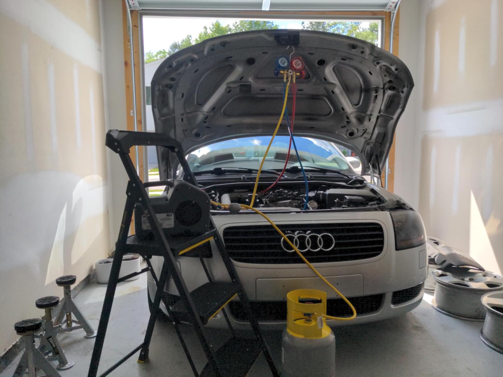 Robinair RG3 Portable Refrigerant Recovery Machine - 115V, 60Hz, for Both Liquid and Vapor Refrigerant, White customer photo 1