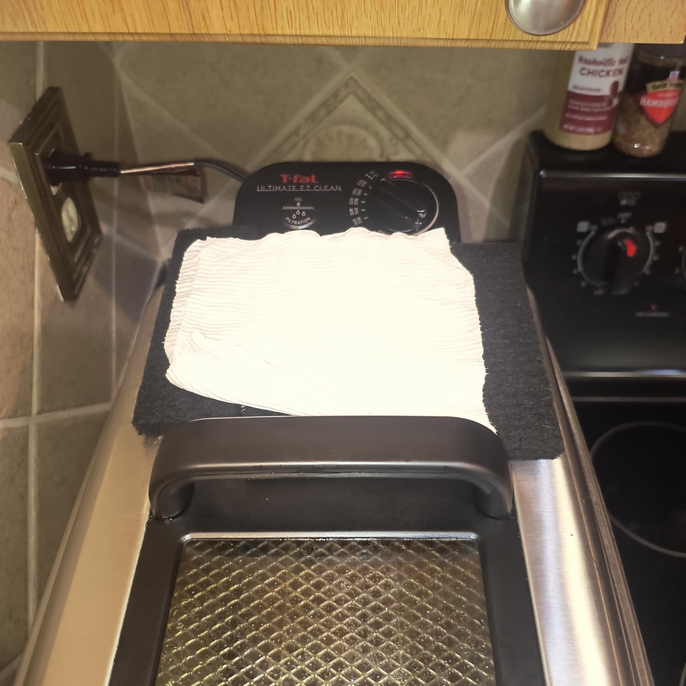 T-fal 3.5L Stainless Steel Deep Fryer with Basket for Home Use, 1700W, Deep Fryer with Oil Filtration, Temp Control, Digital Timer customer photo 2