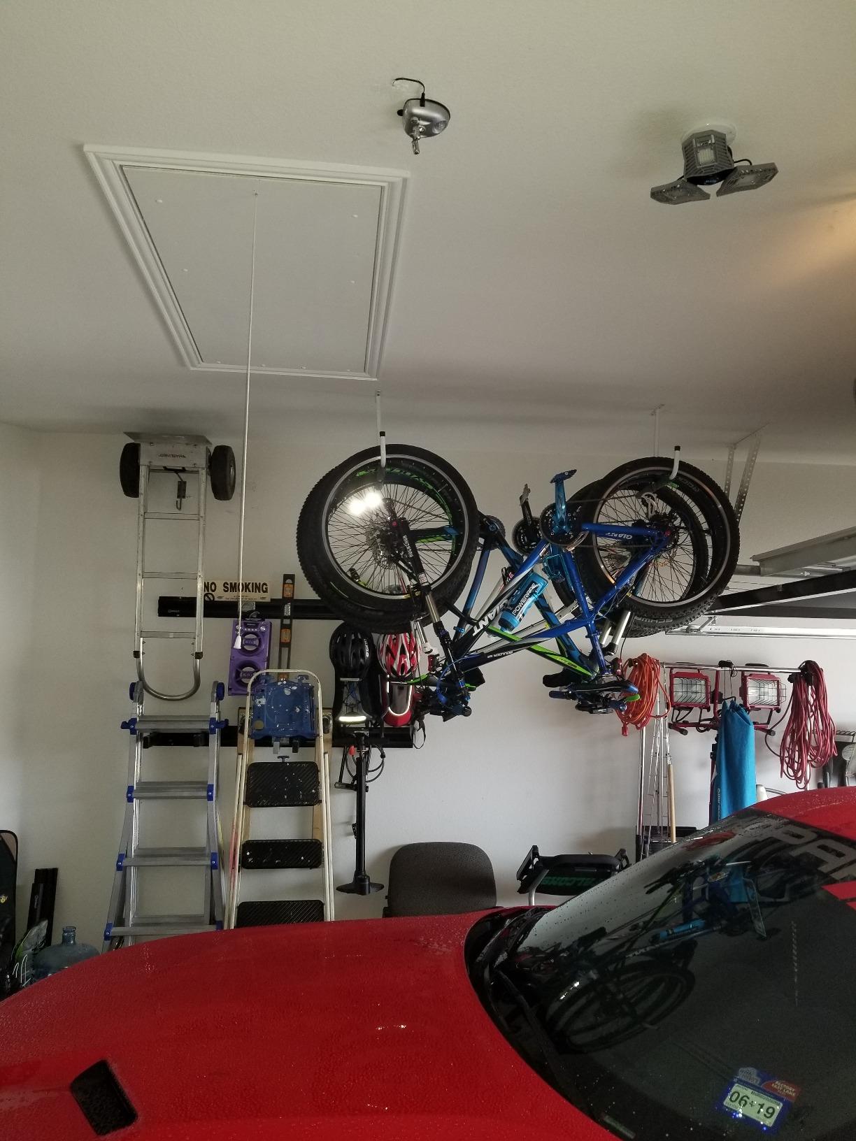 Maxsa 37314 Park Right Dual Laser Parking Guide for Garage with Adjustable 360-Degree Lasers, Motion Activated with LED Light, AC Adapter and Battery Backup, Car and SUV Parking Guide, Silver customer photo 1