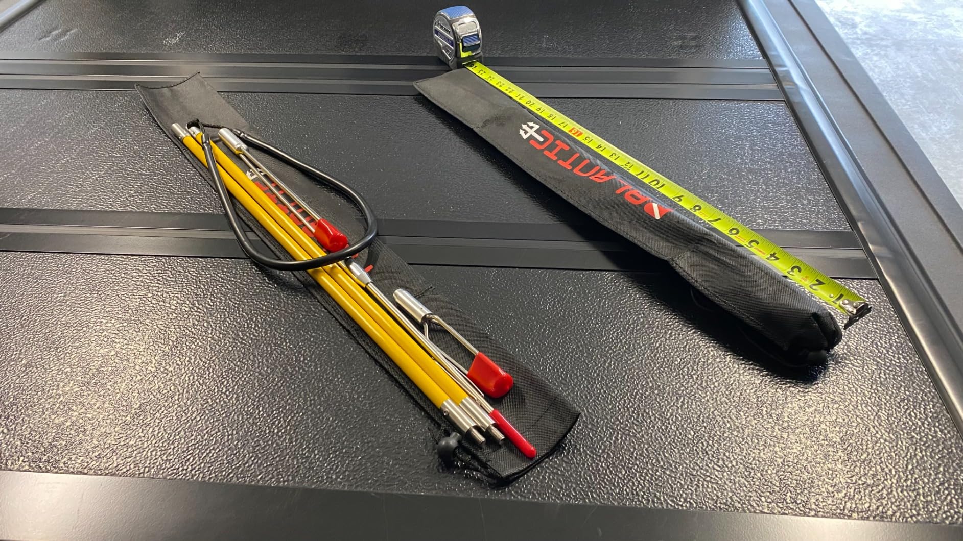 Scuba Choice 5' (Two-Piece) Fiberglass Travel Pole Spear, 3 Speartip Set (12