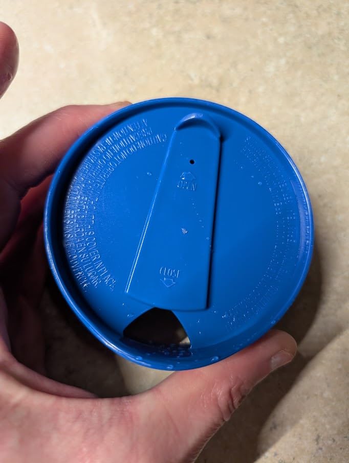 Hamilton Beach Portable Blender for Shakes and Smoothies, 14 Oz BPA Free Travel Cup & Lid, Durable Stainless Steel Blades, Personal Smoothie Blender, Raspberry, 51131G customer photo 2