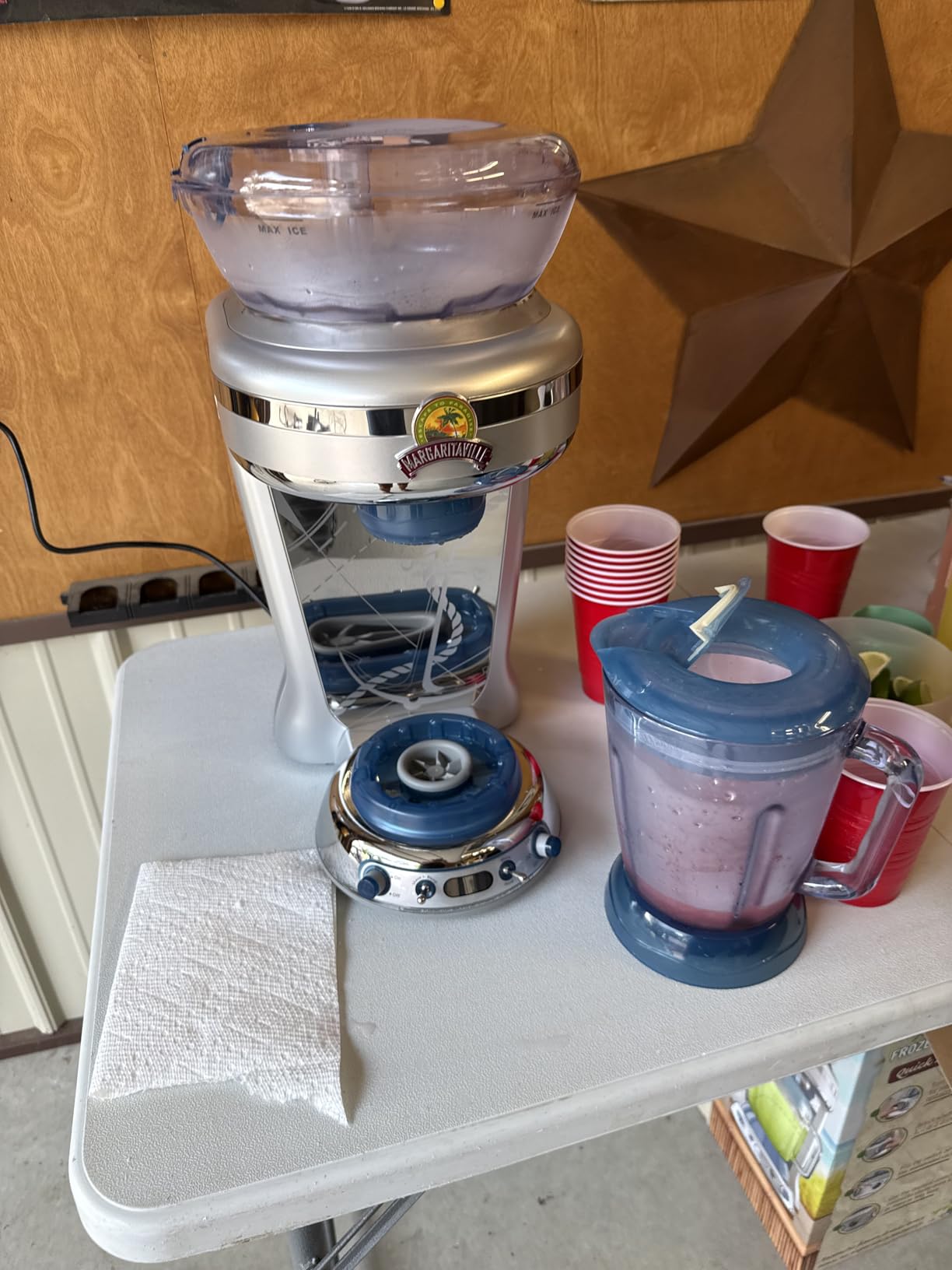 Margaritaville Key West Frozen Concoction Maker with Easy Pour Jar and XL Ice Reservoir, 4 Programmed Drink Settings, Great for Entertaining and Parties customer photo 1