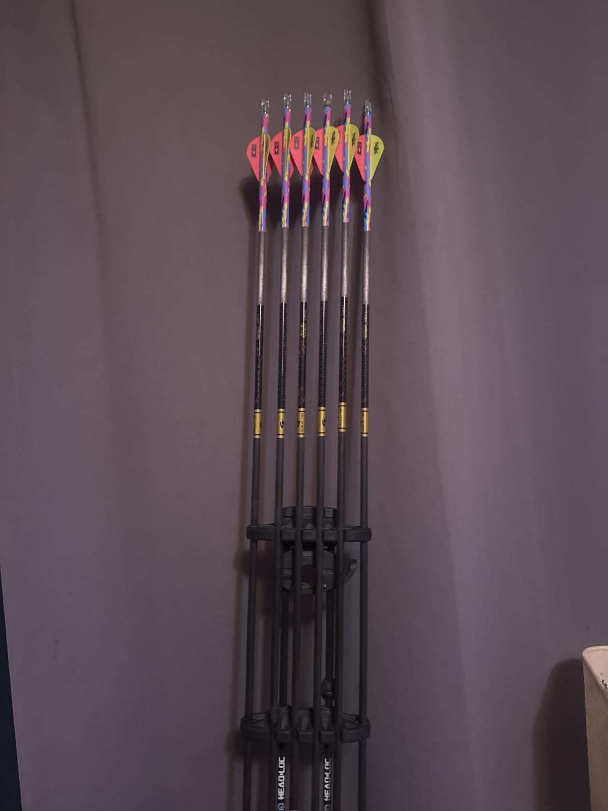 Gold Tip Hunter Arrow Shafts (Pack of 12) customer photo 2