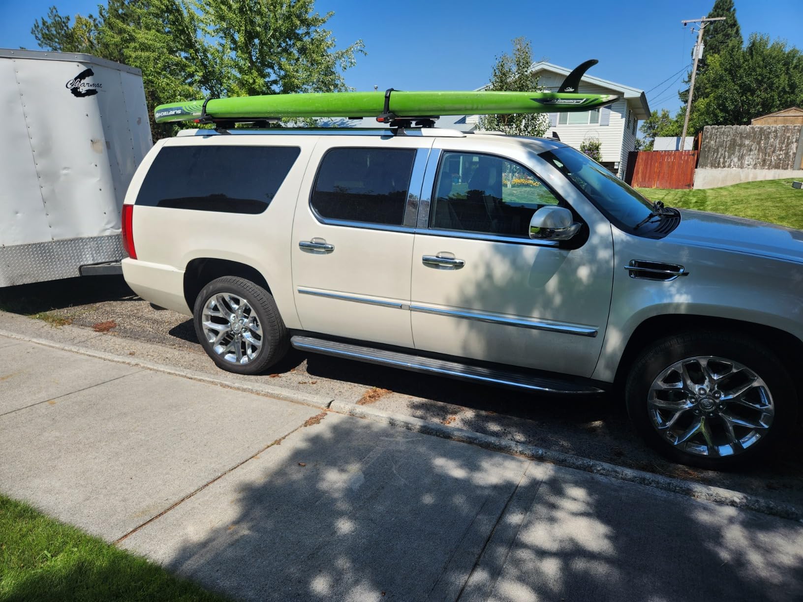 Yakima SupDawg Fully Assembled Rooftop SUP & Surfboard Mount - Holds 2 boards up to 36 wide, Tool-free installation, SKS Locks compatible customer photo 2