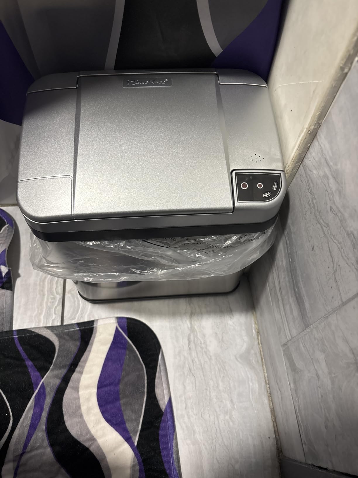 iTouchless 10 Liter / 2.5 Gal Sensor Bathroom Trash Can with Lid and AbsorbX Odor Filter, White Stainless Steel Small Waste Basket Includes Air Freshener Fragrance Pack, Home Office Bedroom Livingroom customer photo 1