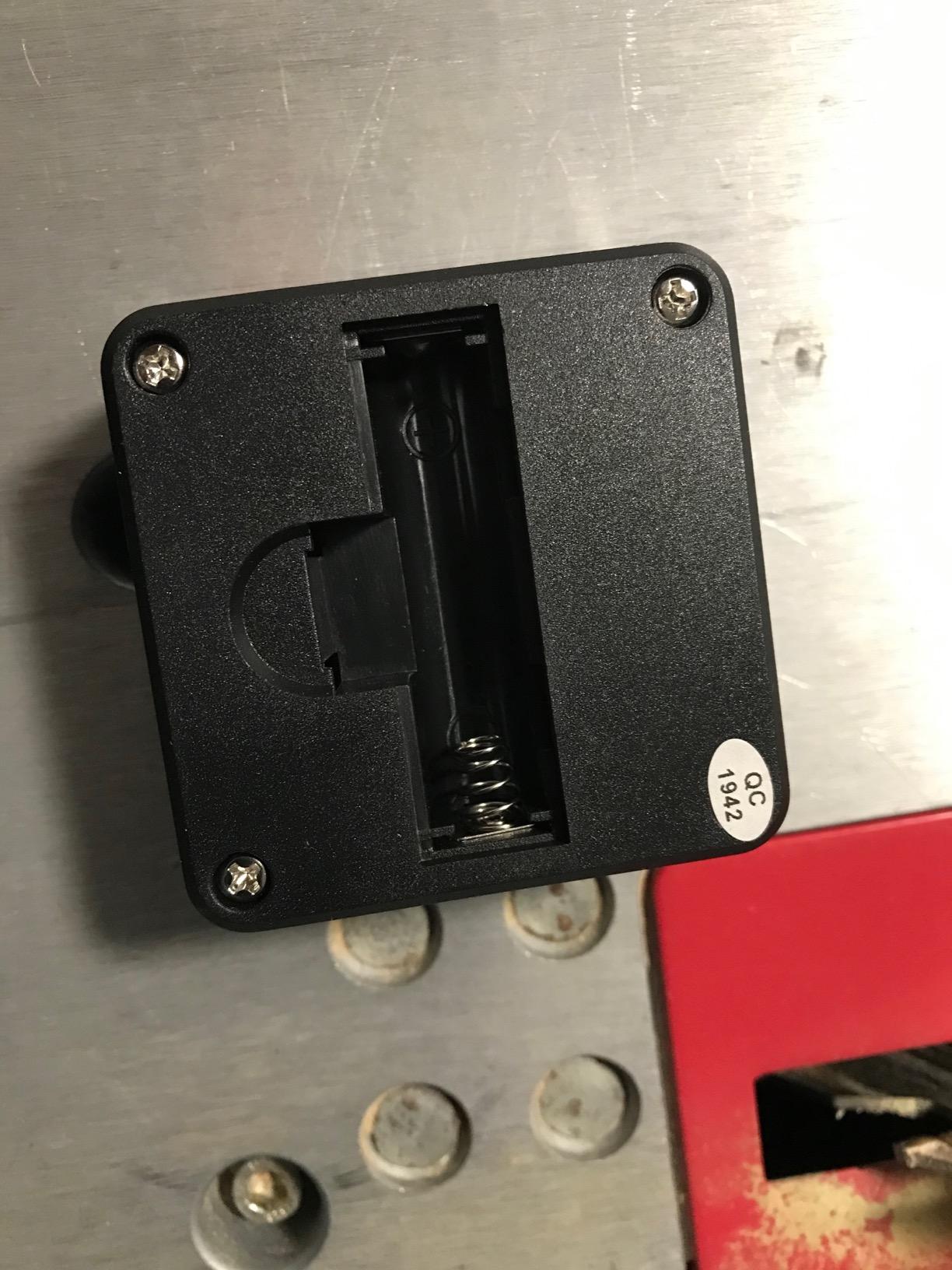 Wixey Digital Angle Gauge | Digital Angle Finder for Table Saw & Miter Saw (Magnetic) - Precision Bevel & Compound Angle Measuring Tool for Woodworking with Backlight customer photo 1