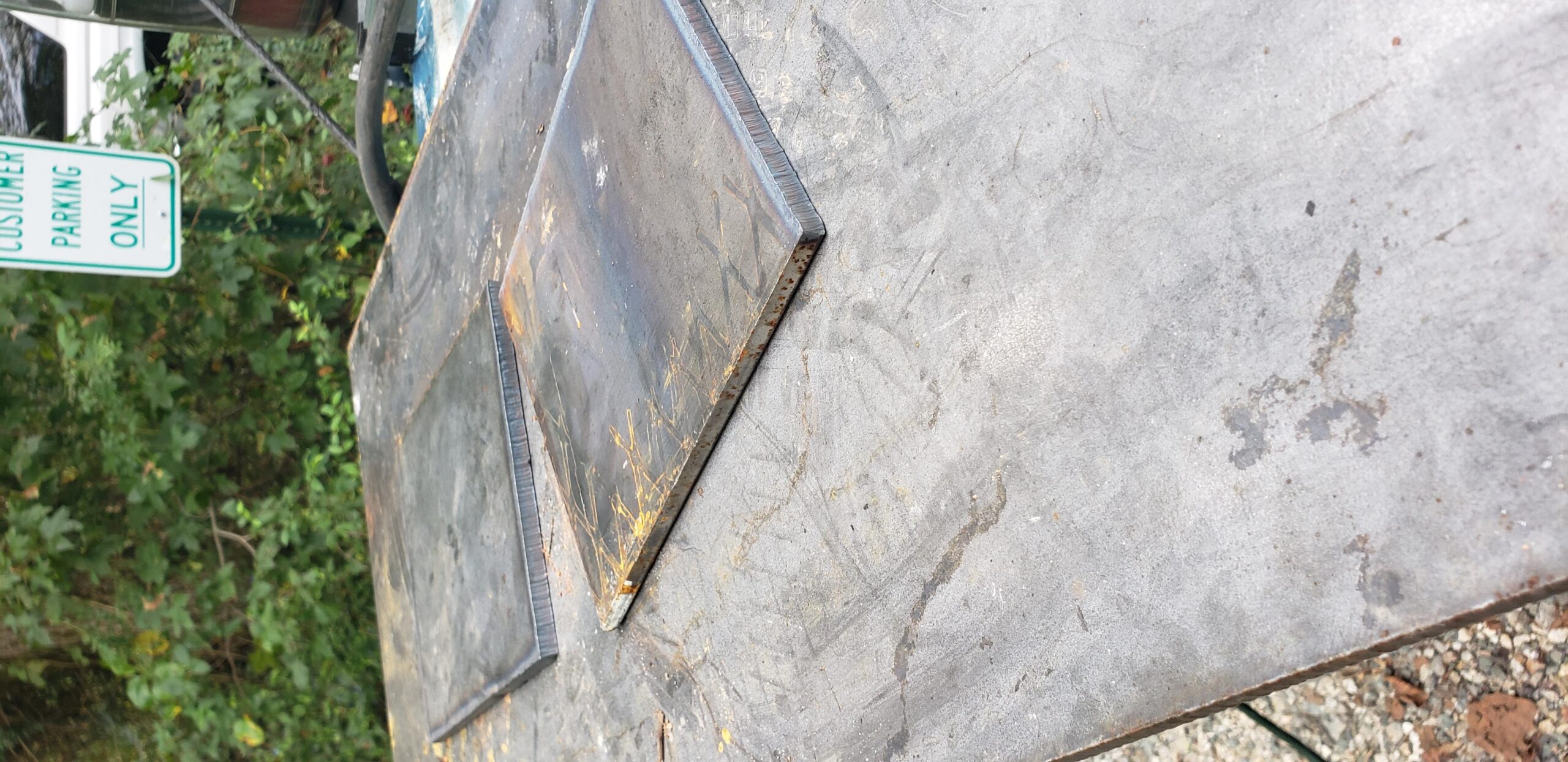 Hypertherm Powermax 30 Air Plasma Cutter 088096 with Built-In Air Compressor customer photo 1