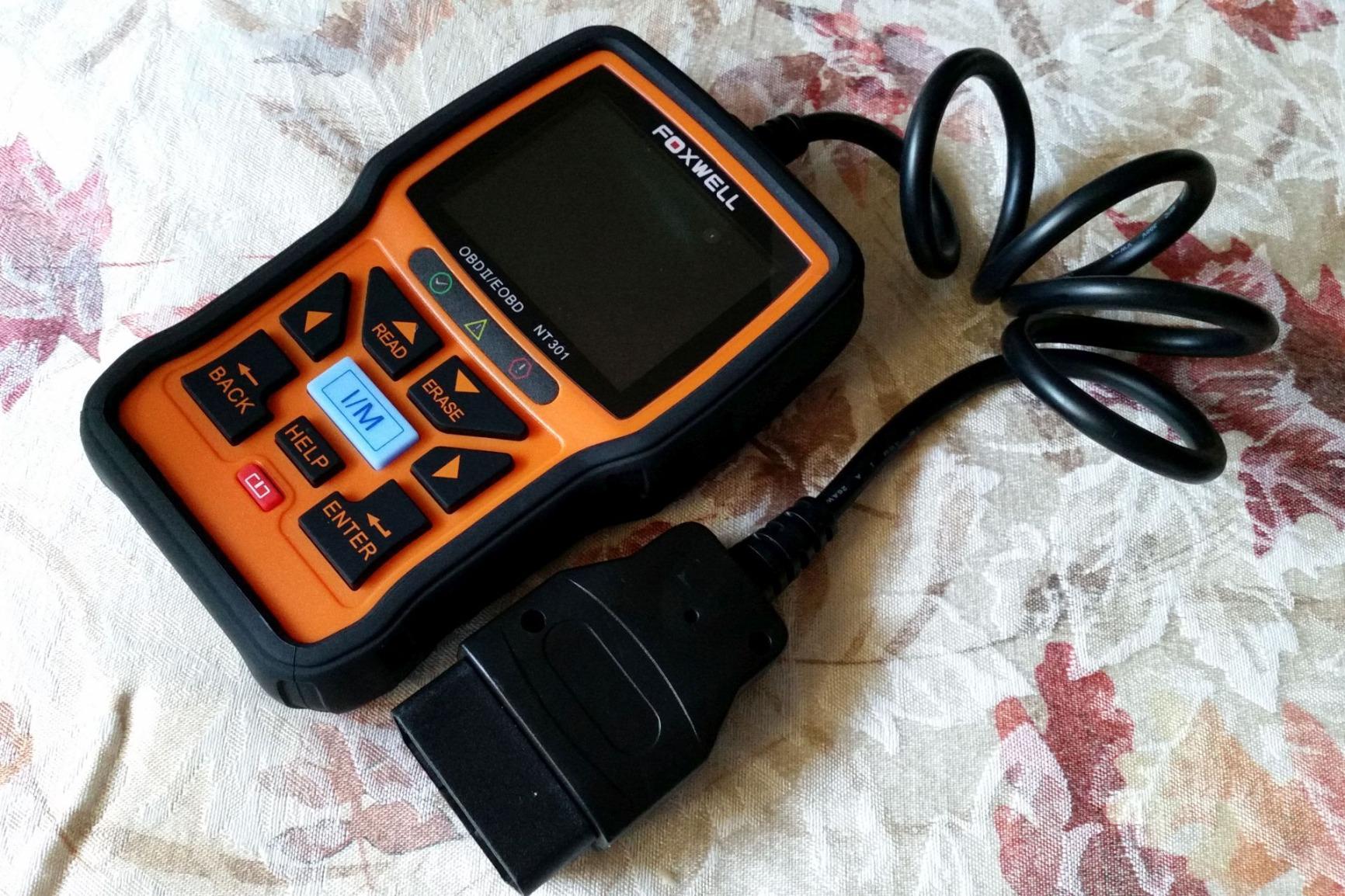 FOXWELL NT301 OBD2 Scanner Live Data Professional Mechanic OBDII Diagnostic Code Reader Tool for Check Engine Light customer photo 1