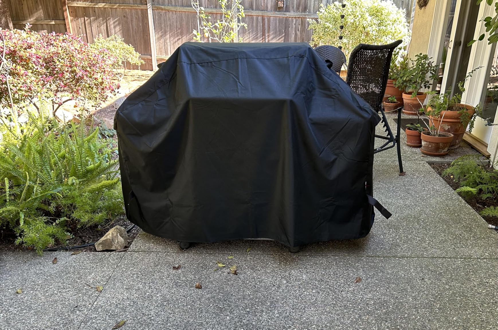 Unicook Grill Cover 60 Inch, Heavy Duty Waterproof Gas Grill Cover for Outside, Fade Resistant Outdoor Barbecue Protector, Compatible with Weber Char-Broil Nexgrill BBQs up to 58