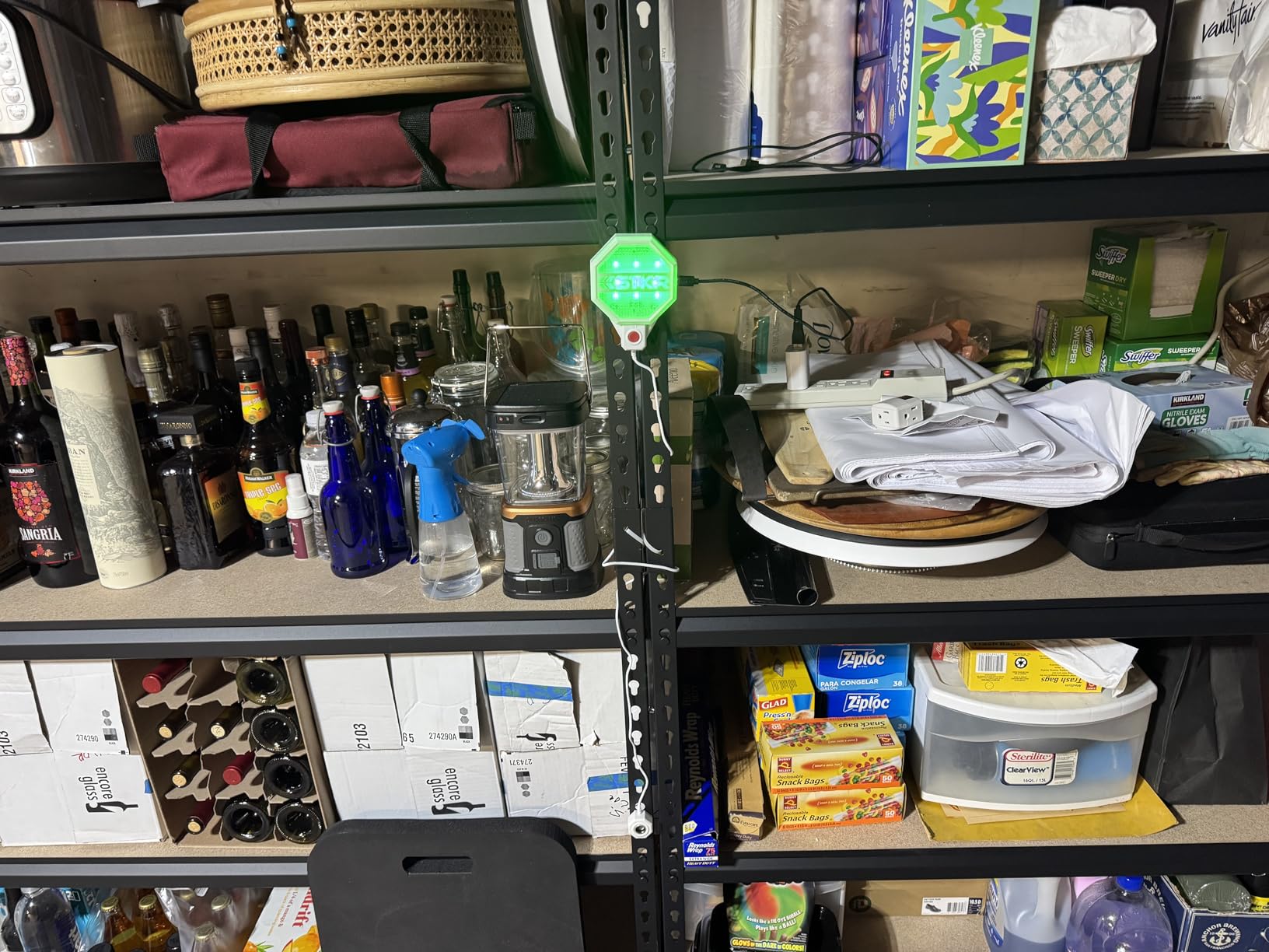 STKR Garage Parking Sensor - Adjustable Ultrasonic Car Stop Assistant with Red/Yellow/Green LED Display - Set Stop Distance 6