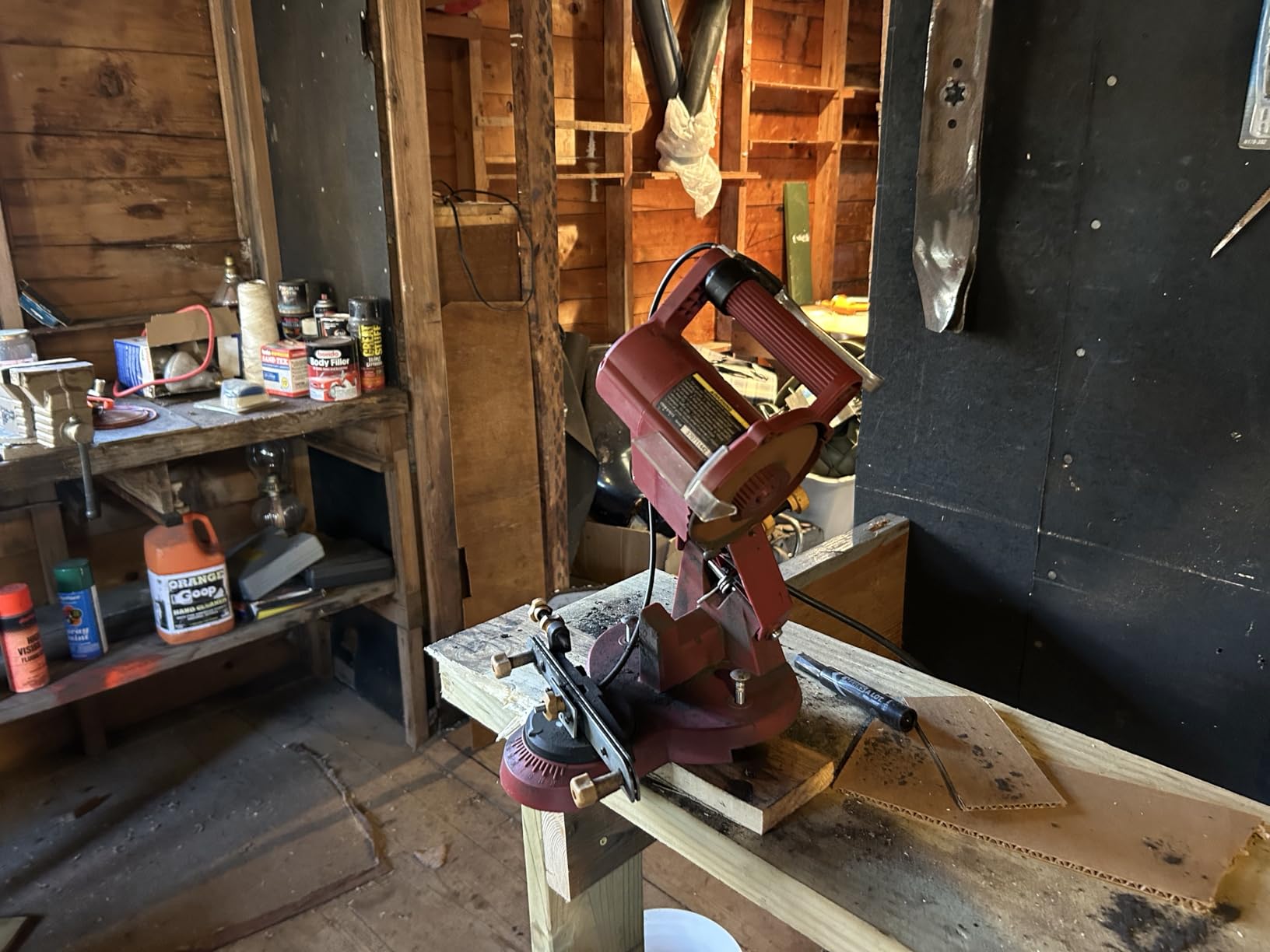Oregon Professional Compact 120-Volt Bench Grinder, Universal Saw Chain Sharpener, for All Chainsaw Chains (410-120) customer photo 2