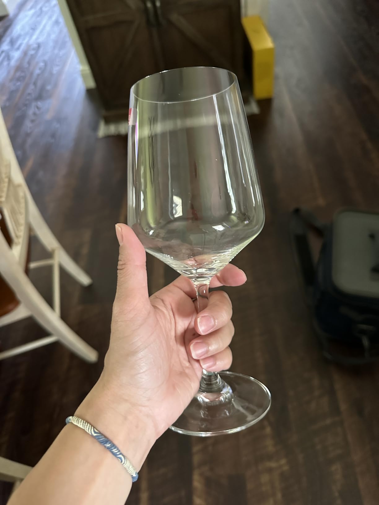 Spiegelau Style Red Wine Glasses Set of 4 - Elegant Stemmed Crystal Wine Glassware for Cabernet, Merlot & Pinot Noir customer photo 2