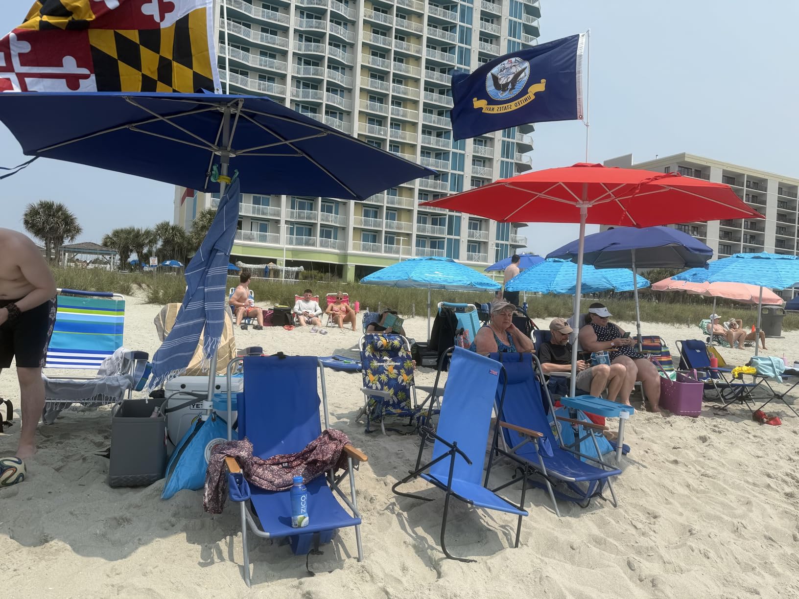 BEACHBUB ALL-IN-ONE BEACH UMBRELLA SYSTEM. Includes ULTRA Base (compliant with the ASTM F3681-24 Beach Umbrella Safety Standard). (Deep Ocean Blue) customer photo 2