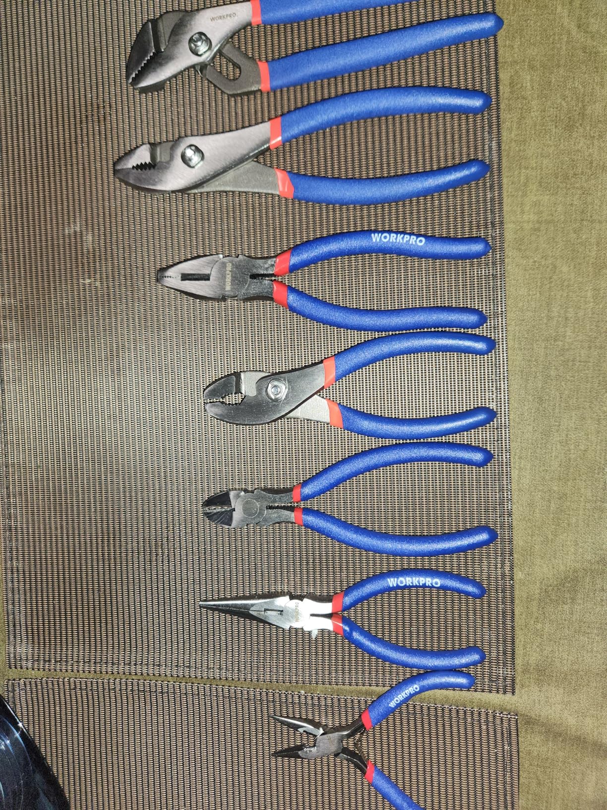 7-piece WORKPRO Pliers Set with Groove Joint, Long Nose, Slip Joint, Linesman, and Diagonal Pliers for DIY & Home Use customer photo 2