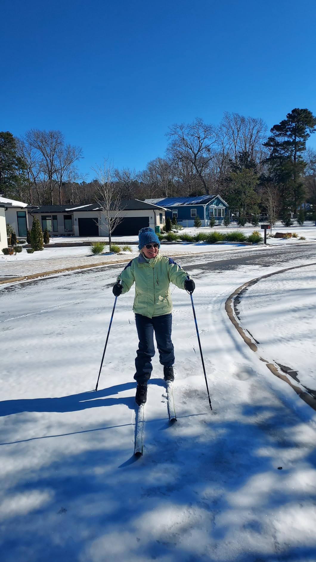 Whitewoods Adult NNN Cross Country Ski Package, 177cm (for Skiers 121-150 lbs.) customer photo 4