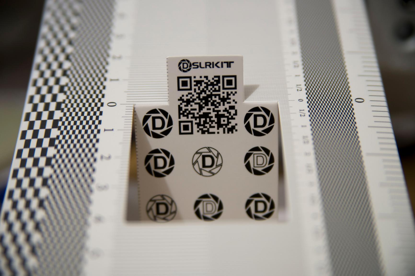 Lens Focus Calibration Tool Alignment Ruler Folding Card (Pack of 2) customer photo 1