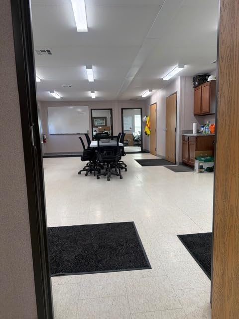 Bissell Commercial BigGreen BGFS650 Hercules Scrub and Clean Floor Machine, Green customer photo 2