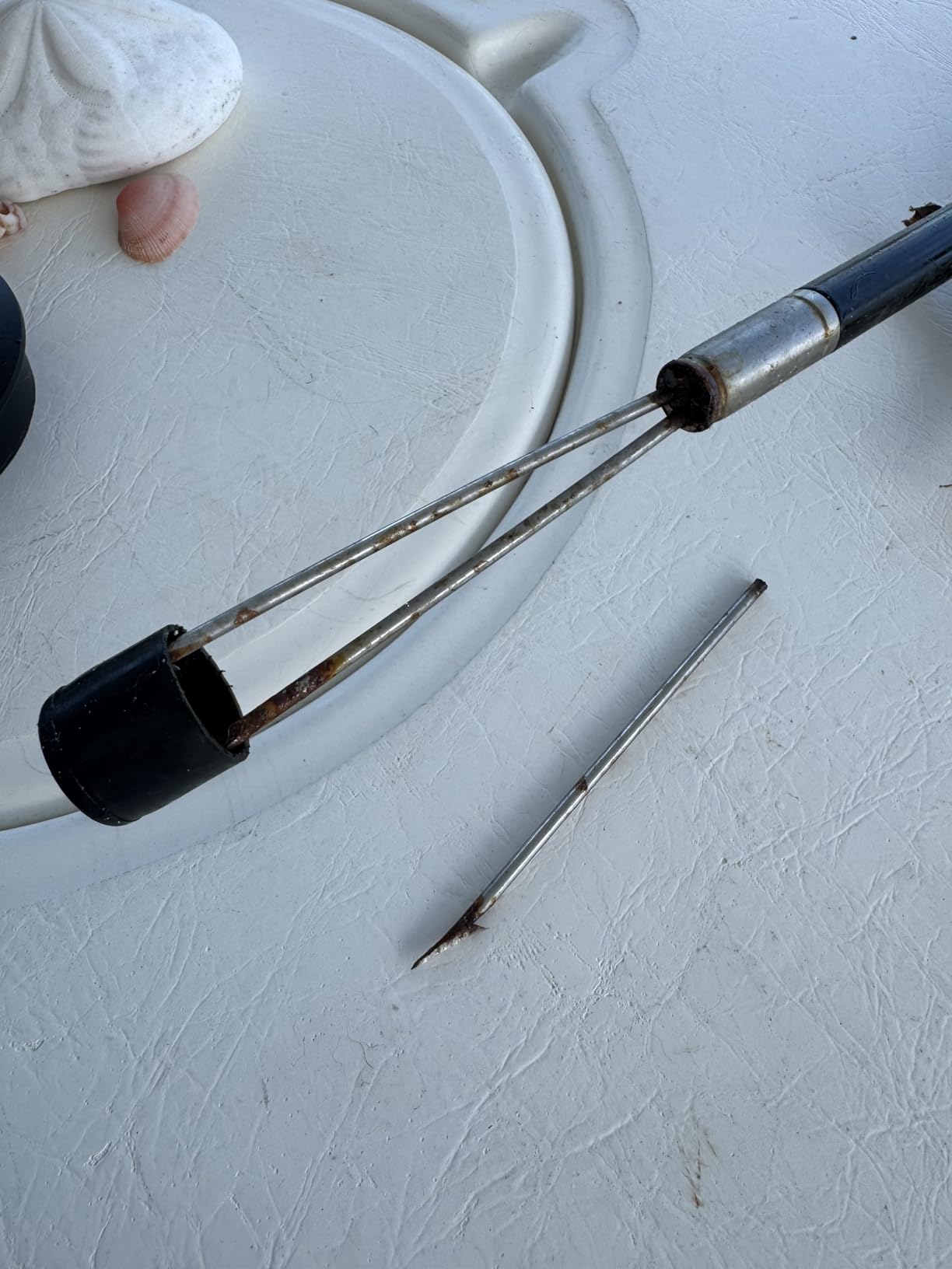 Scuba Choice 6.5' Aluminum Travel Hand Spear with 5-Prong Lionfish Tip & Free Carry Bag - Durable, Corrosion-Resistant 3-Piece Spearfishing Tool, Assembled in The USA customer photo 2