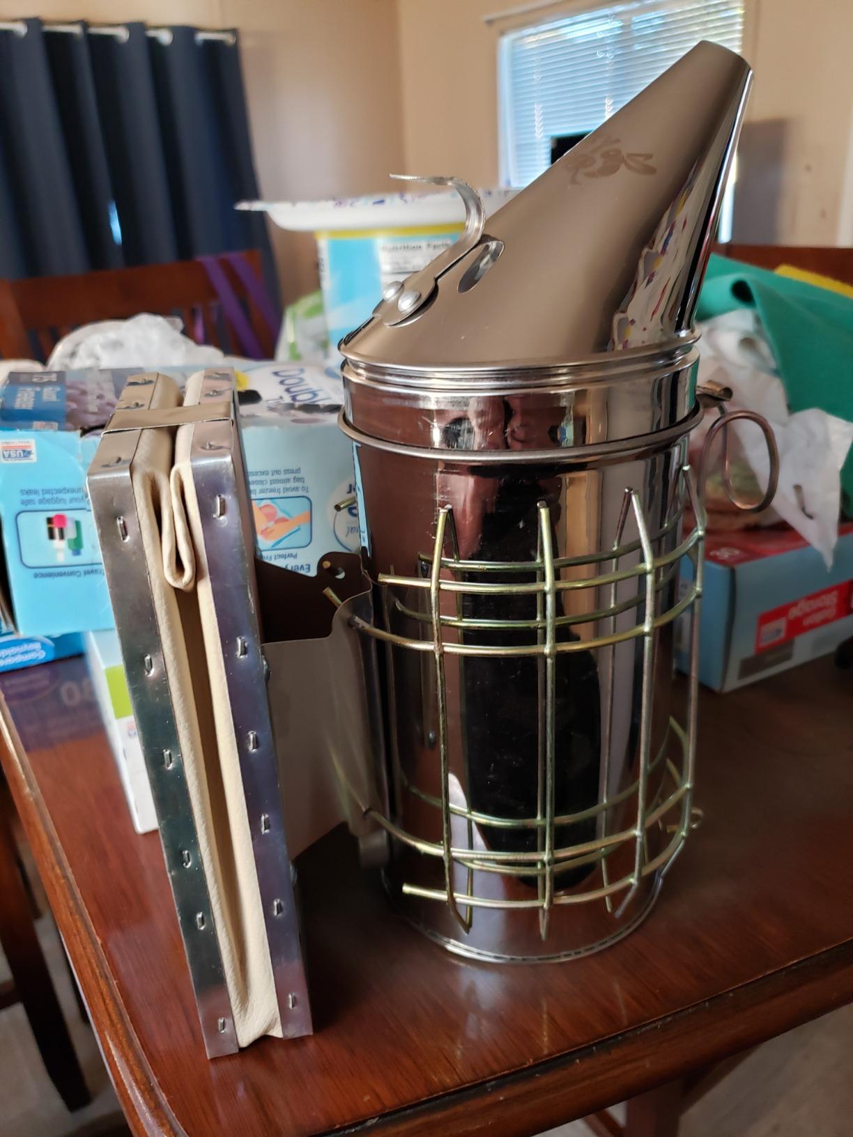 Honey Keeper Bee Hive Smoker Stainless Steel with Heat Shield Beekeeping Beehive Equipment customer photo 1