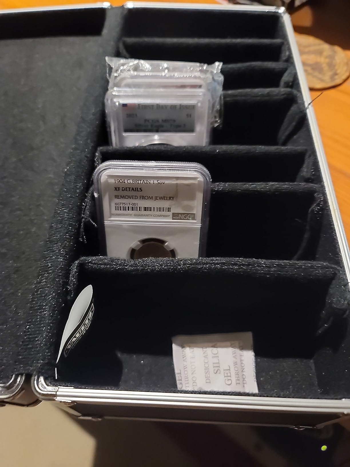 Vaultz Locking Medicine Storage Box with Combination Lock, 3.75