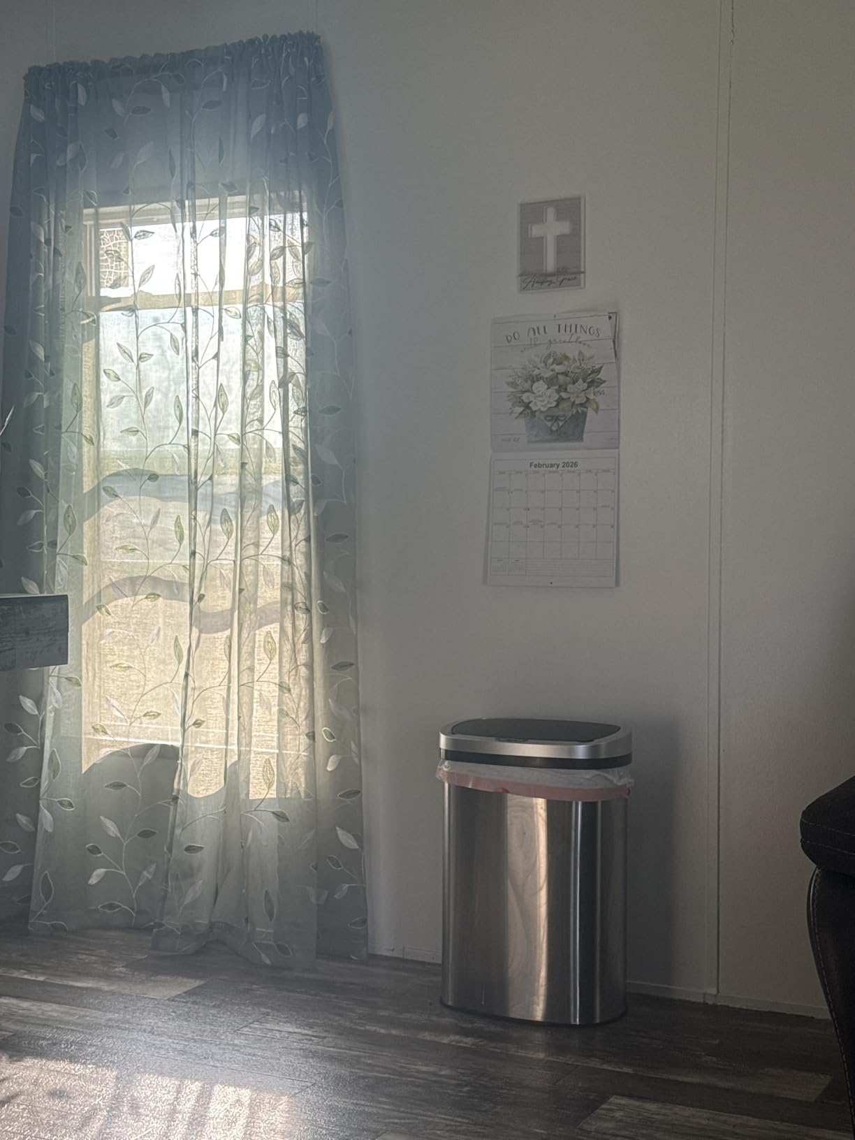 BestOffice | 13 Gallon Trash Can with Lid | Automatic Touchless Garbage Can | Odor Control | Modern Oval Design | Easy to Clean | Stainless Steel | Fits Any Kitchen, Bathroom, Office or Home customer photo 2