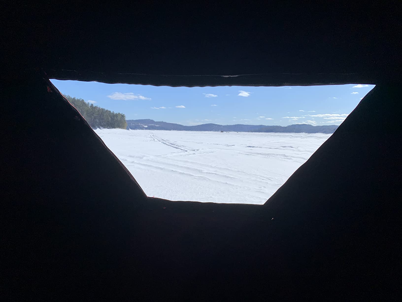 THUNDERBAY Ice Cube 2-4 Man Portable Ice Shelter, 24/34 Square Feet of Fishable Area, Portable 2-3 Person Ice Shanty customer photo 2