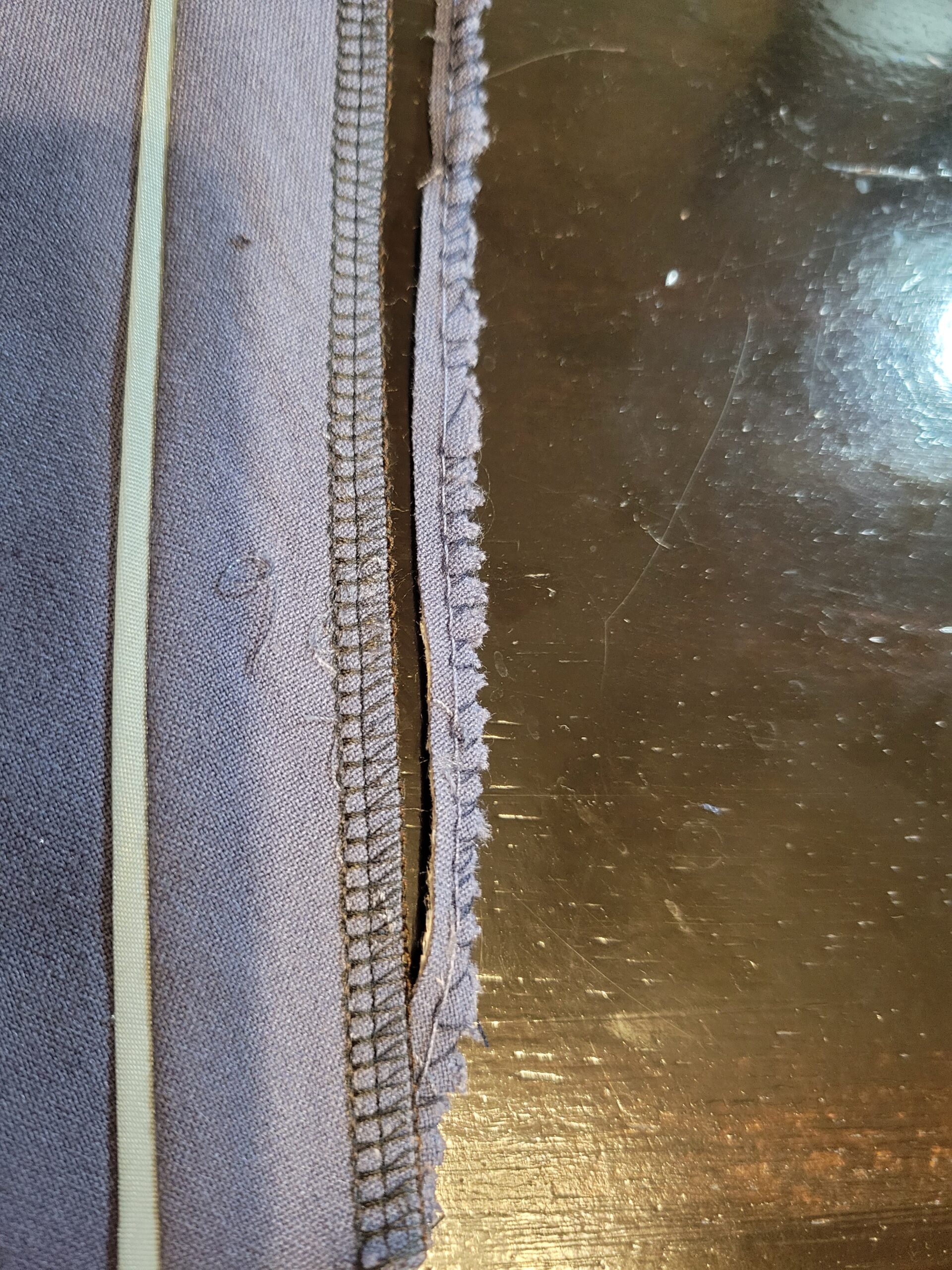 Juki MO-114D 2/3/4 Thread Overlock Sewing Machine customer photo 2