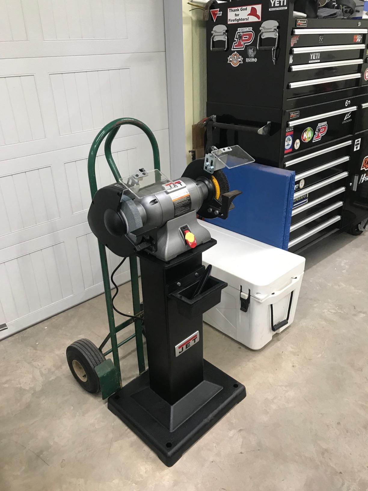 JET 8-Inch Industrial Bench Grinder, 3600 RPM, 1 HP, 115V 1Ph (IBG-8) customer photo 2