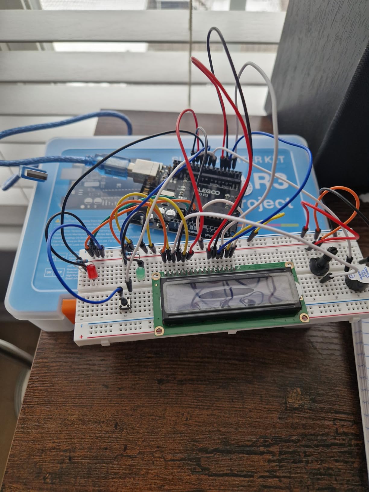 UNO Project Super Starter Kit with Tutorial and UNO R3 Board Compatible with Arduino IDE customer photo 1