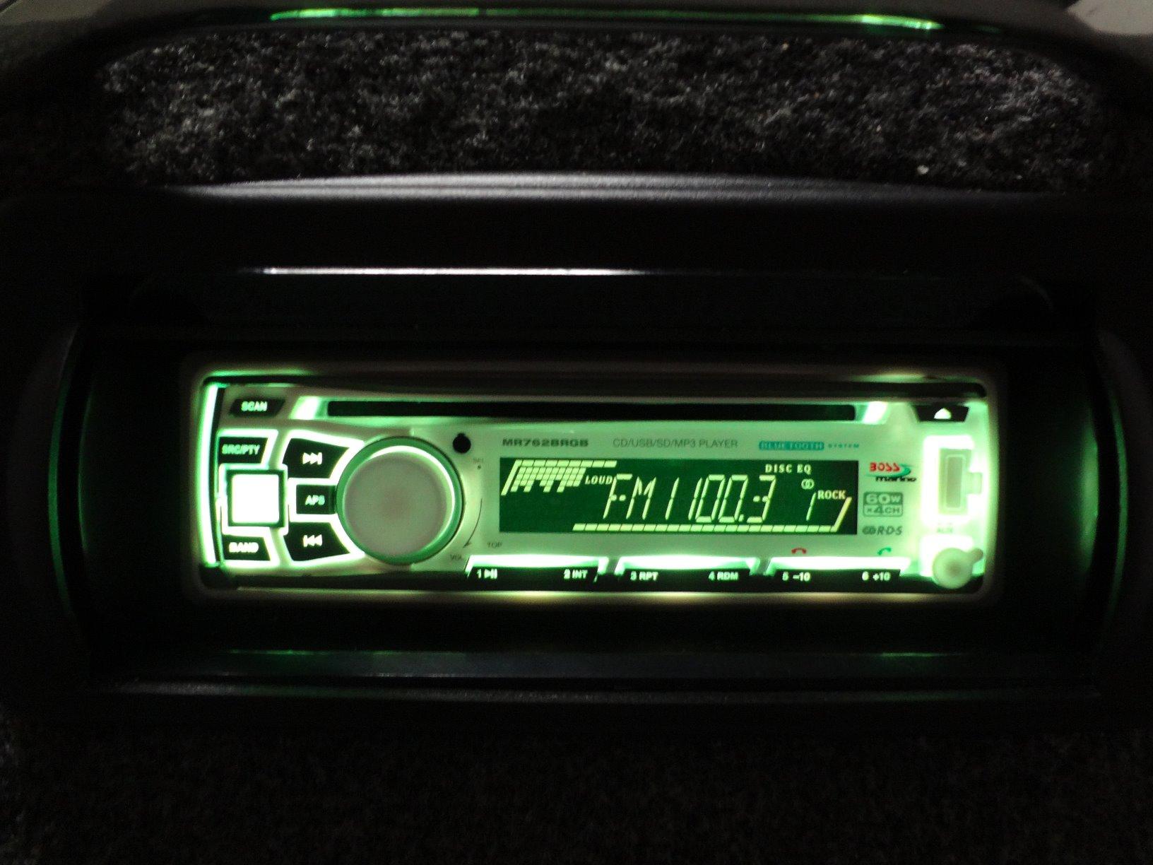 Boss Audio Systems MR632UAB Marine Receiver - Weatherproof, Bluetooth Audio and Hands-Free Calling, USB, MP3, AM/FM, Aux-in, No CD Player, RGB Multi-Color Illumination, Detachable Front Panel, white customer photo 1