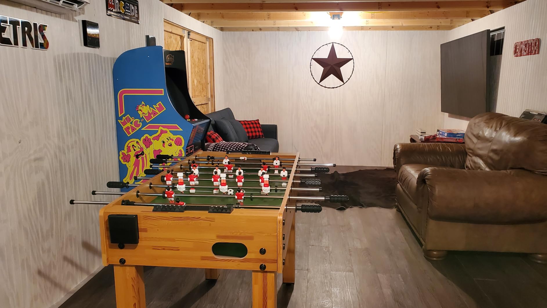 Best Choice Products 48in Foosball Table for Kids and Adults, Game Room Arcade Soccer Game Table w/ 2 Balls, 2 Cup Holders, Ergonomic Handles, Chrome Finished Metal Bars customer photo 2