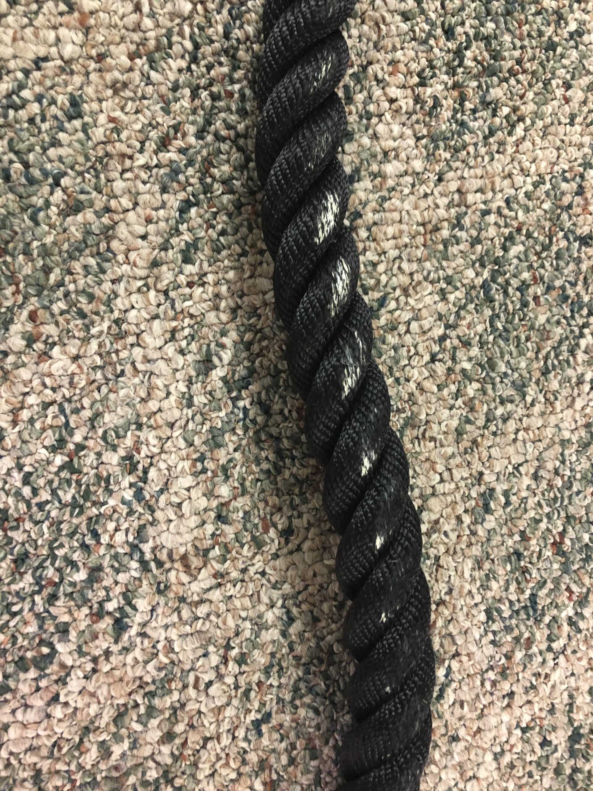 Titan Fitness Battle Rope 30ft x 1.5in, Poly Dacron Heavy Rope for Home Gym Conditioning Workouts, Cross-Train, Strength Training Exercises customer photo 2