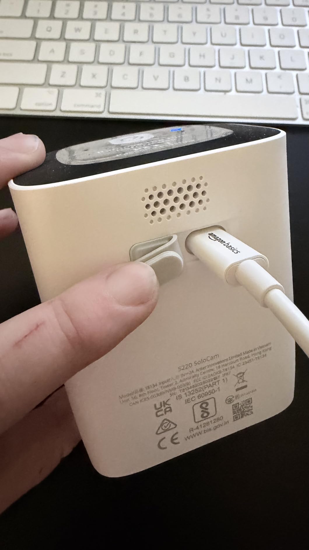 Amazon Basics USB-C to USB-C 2.0 Fast Charging Cable, 480Mbps Speed, USB-IF Certified, for Apple iPhone 16/15, iPad, Samsung Galaxy, Tablets, Laptops, 3 Foot, Black customer photo 1