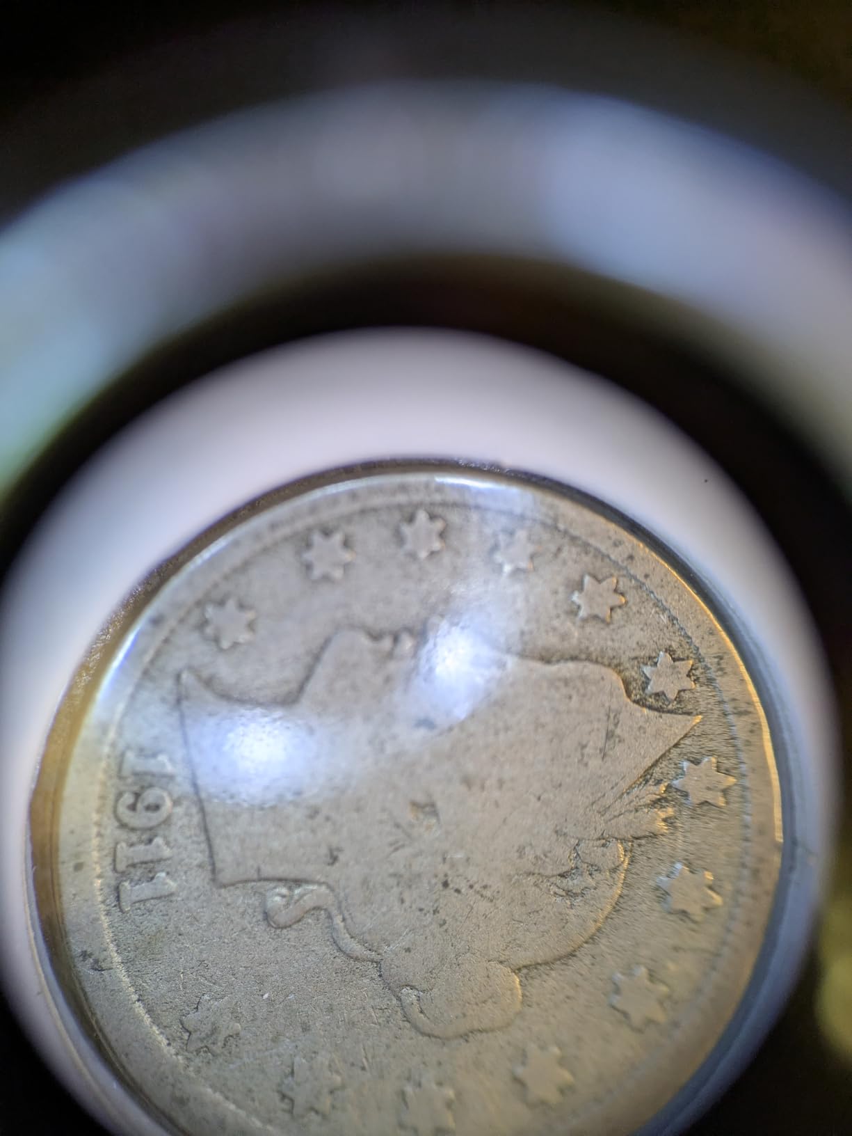 10x Foldable Pocket Magnifier Loupe with UV and LED Light for Jewelry, Rocks, Coins, and Antiques - Illuminated Magnifying Tool for Eye, Stamps, Watches, Hobbies, and Gems customer photo 2