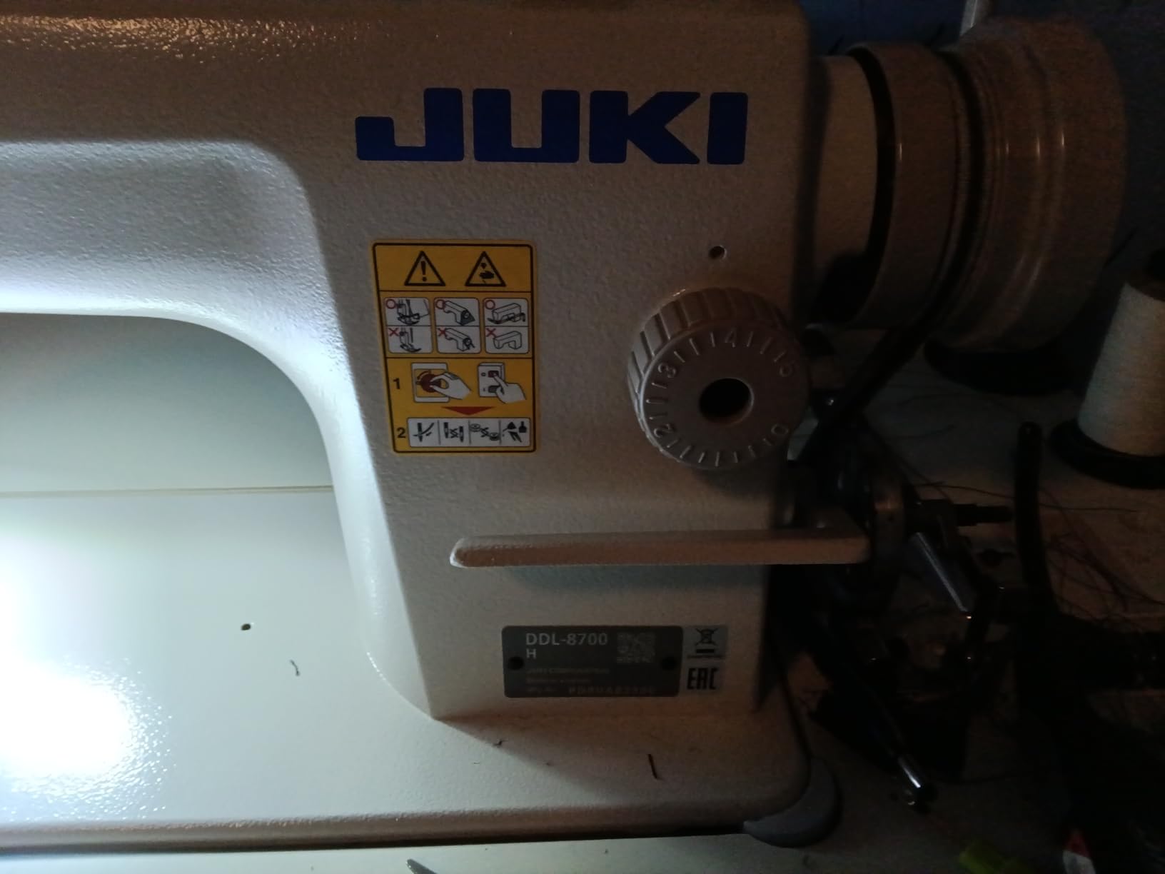 Juki DDL-8700-H Industrial Straight Stitch Sewing Machine, K.D table & Servo Motor DIY customer photo 1