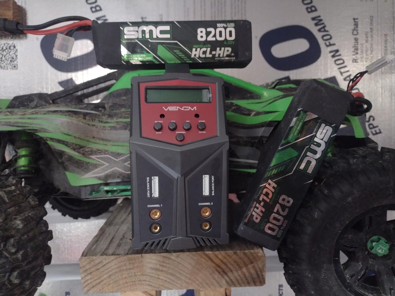 Venom Power Pro Duo LiPo Battery Charger - LCD Screen, Charging Leads - Balance Charger & Discharger for LiPo, LiHV, Li-Ion, Life, NiMH, NiCD, Pb Batteries - Power Supply for 1S- 6S, Drone & RC Cars customer photo 1