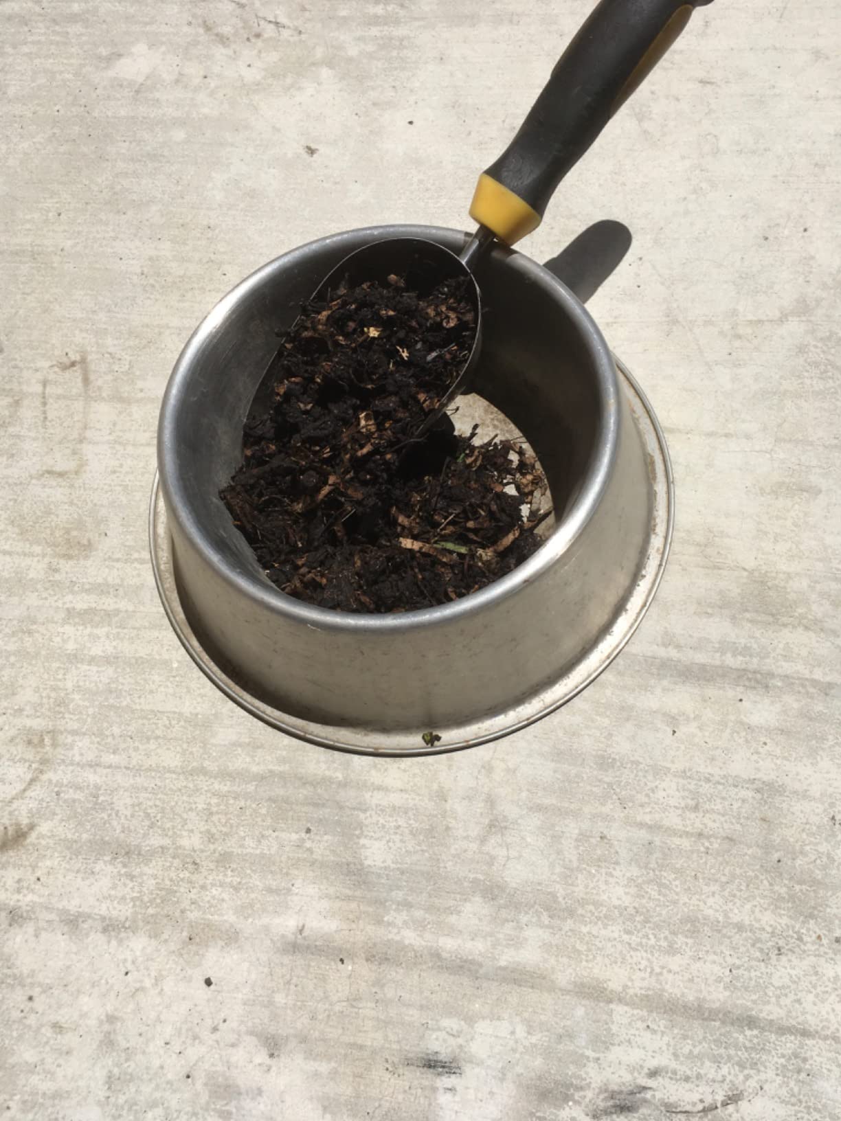 FCMP Outdoor HOTFROG 37-Gallon Dual-Chamber Tumbling Composter, Black/Green (HF-DBC4000) - UV-Inhibited, BPA-Free, Compost Bin for Garden, Easy-Turn Barrel with Aeration Vents customer photo 1