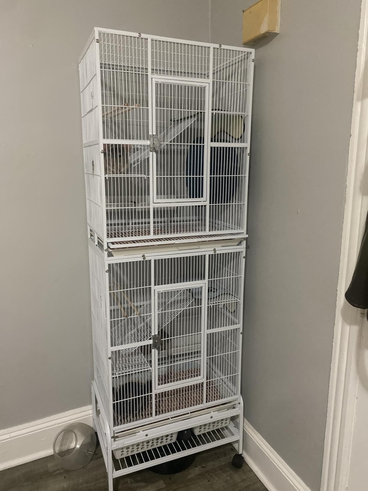 Extra Large Double Stackable Wrought Iron Chew-Proof Ferret Chinchilla Sugar Glider Small Animal Cage with Washable Tray and Removable Rolling Stand customer photo 1